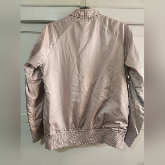Women's Rose Gold Member's Only jacket - Picture 6 of 9